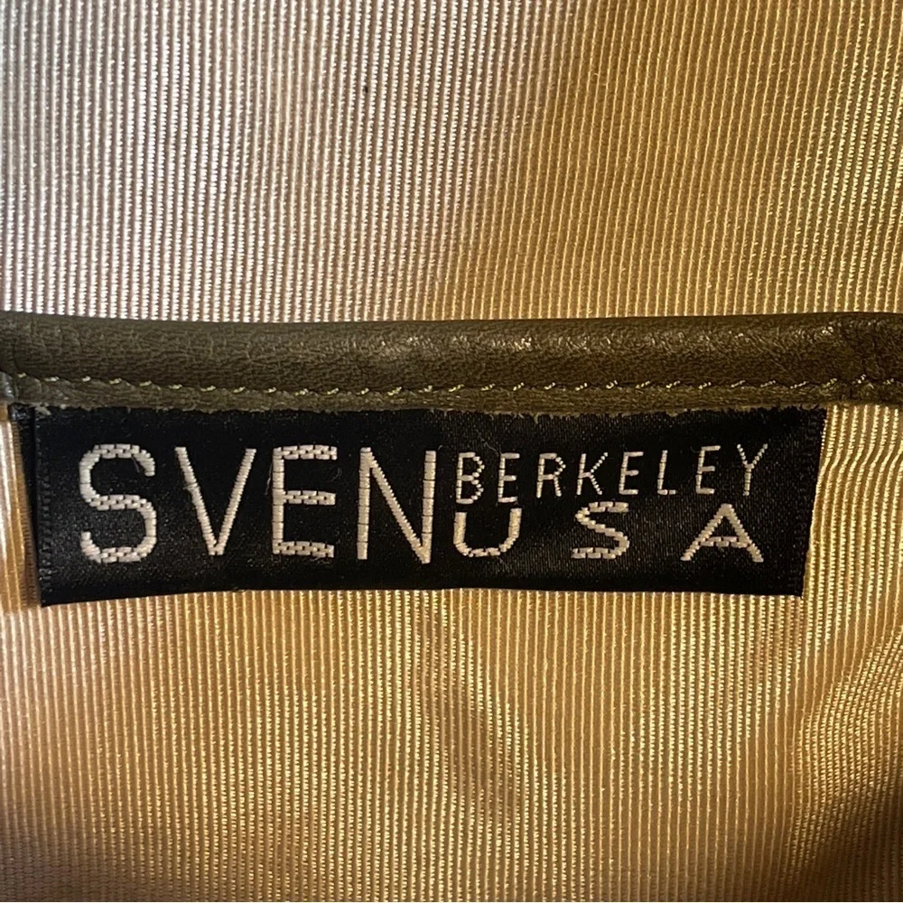 Sven USA Leather Carryall Bag Style 701 Avocato Green Angled Shoulder Bag